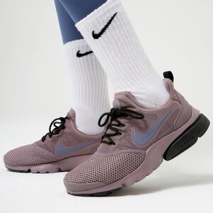 Nike Presto Fly Running Shoes Lightweight Sneakers Mauve
Purple Women's 7.5